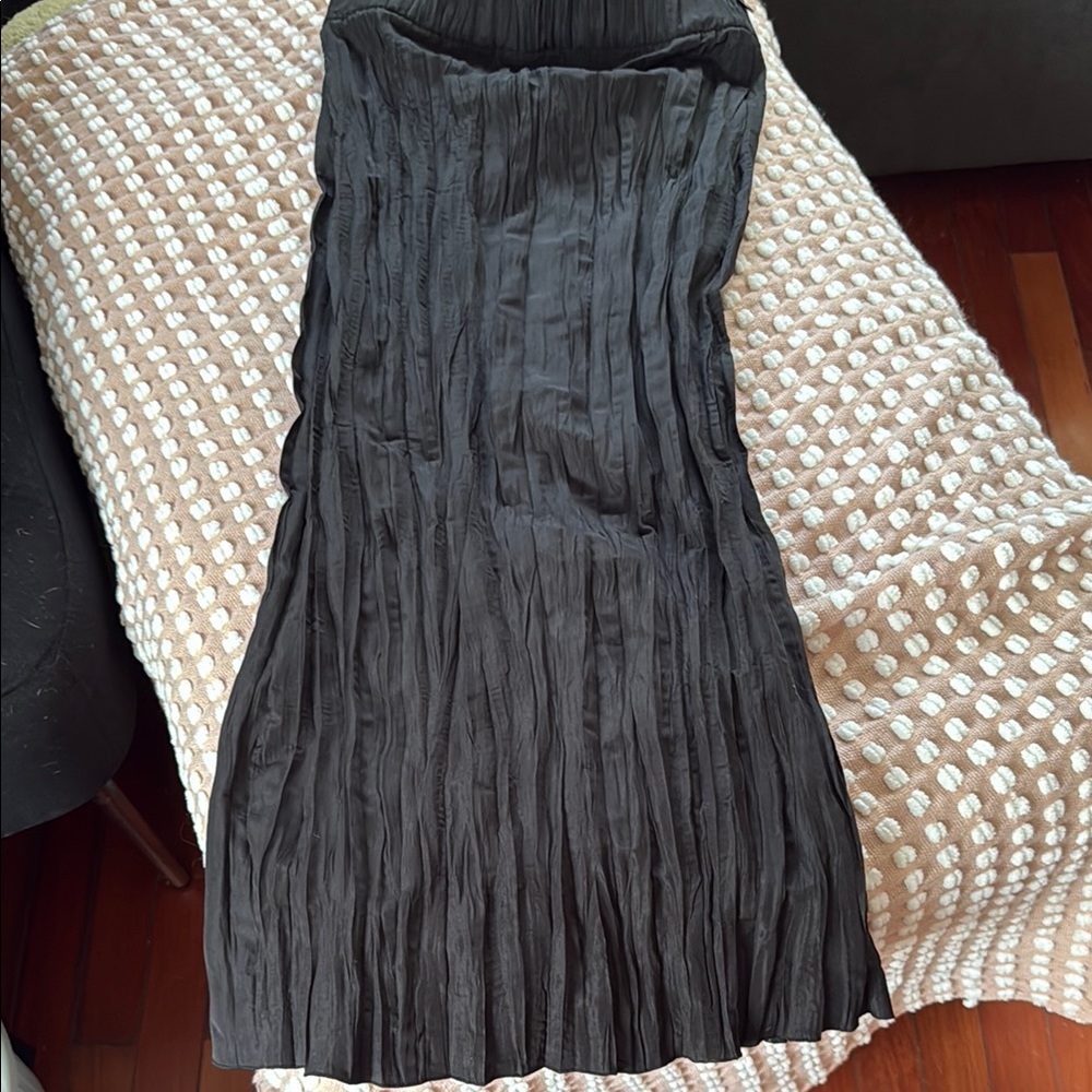 Zara black  Pleated Sheath skirt